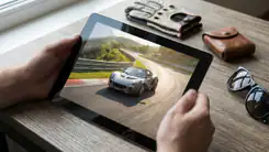 Car Race viser, hvor langt korte løb kan bære et racerspil header